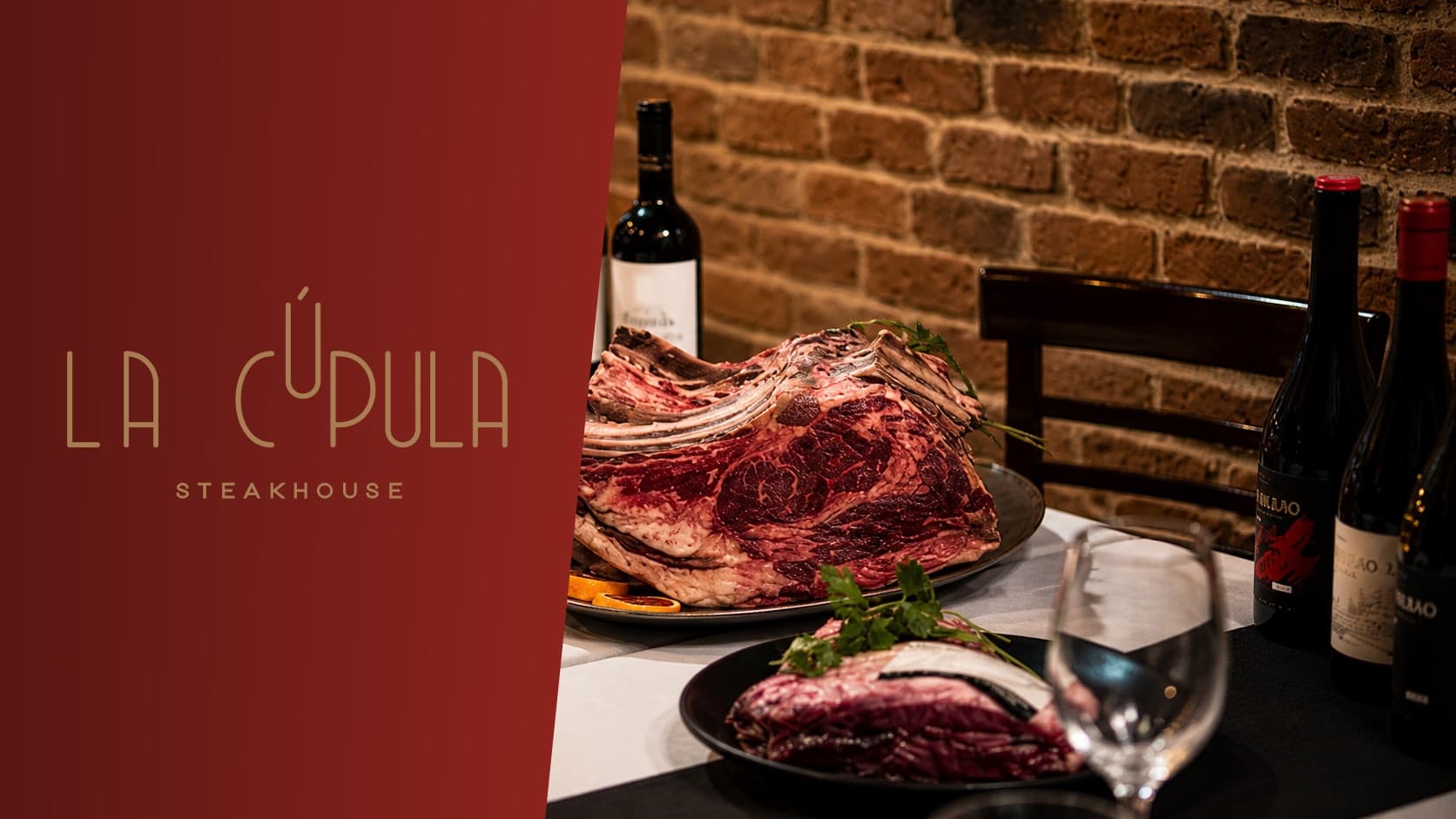 Full-page screenshot of the La Cúpula Steak House website